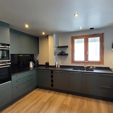 Lumineux 3* Proche Et Pistes, Calme, 80m Vtt/ski, 2 Parkings, Wifi, Equipe Pour 10 Pers. - Fr-1-598-87 Chalet *
